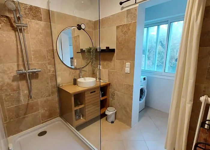 Grand T2 Ensoleillé - Proche Gare Appartement